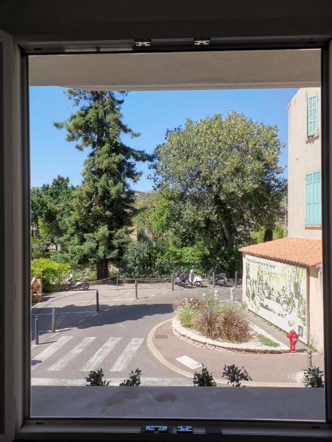 Appartement Au Coeur De Cassis Vue Sur Le Parc Dış mekan fotoğraf