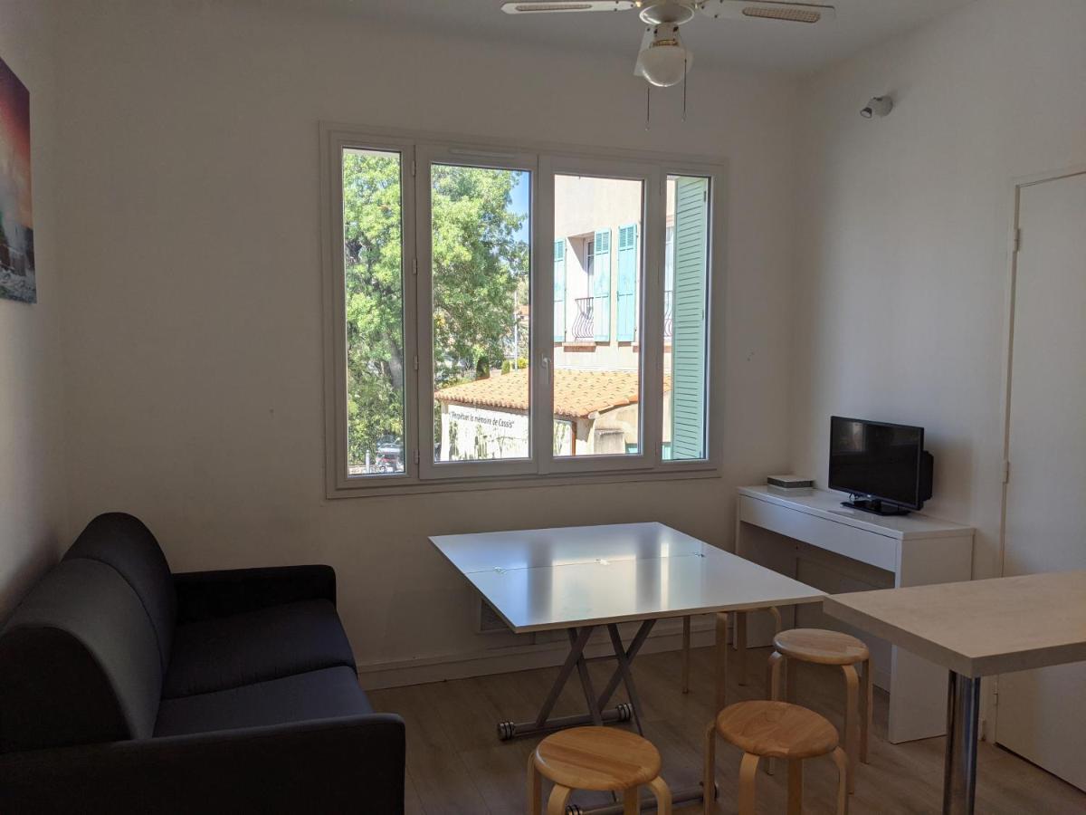 Appartement Au Coeur De Cassis Vue Sur Le Parc Dış mekan fotoğraf